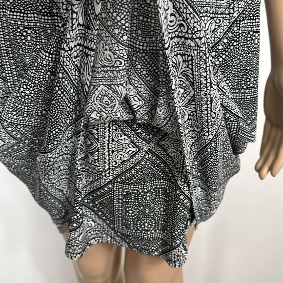 White House Black Market Sleeveless Printed Short Dress Size M - Picture 3 of 11
